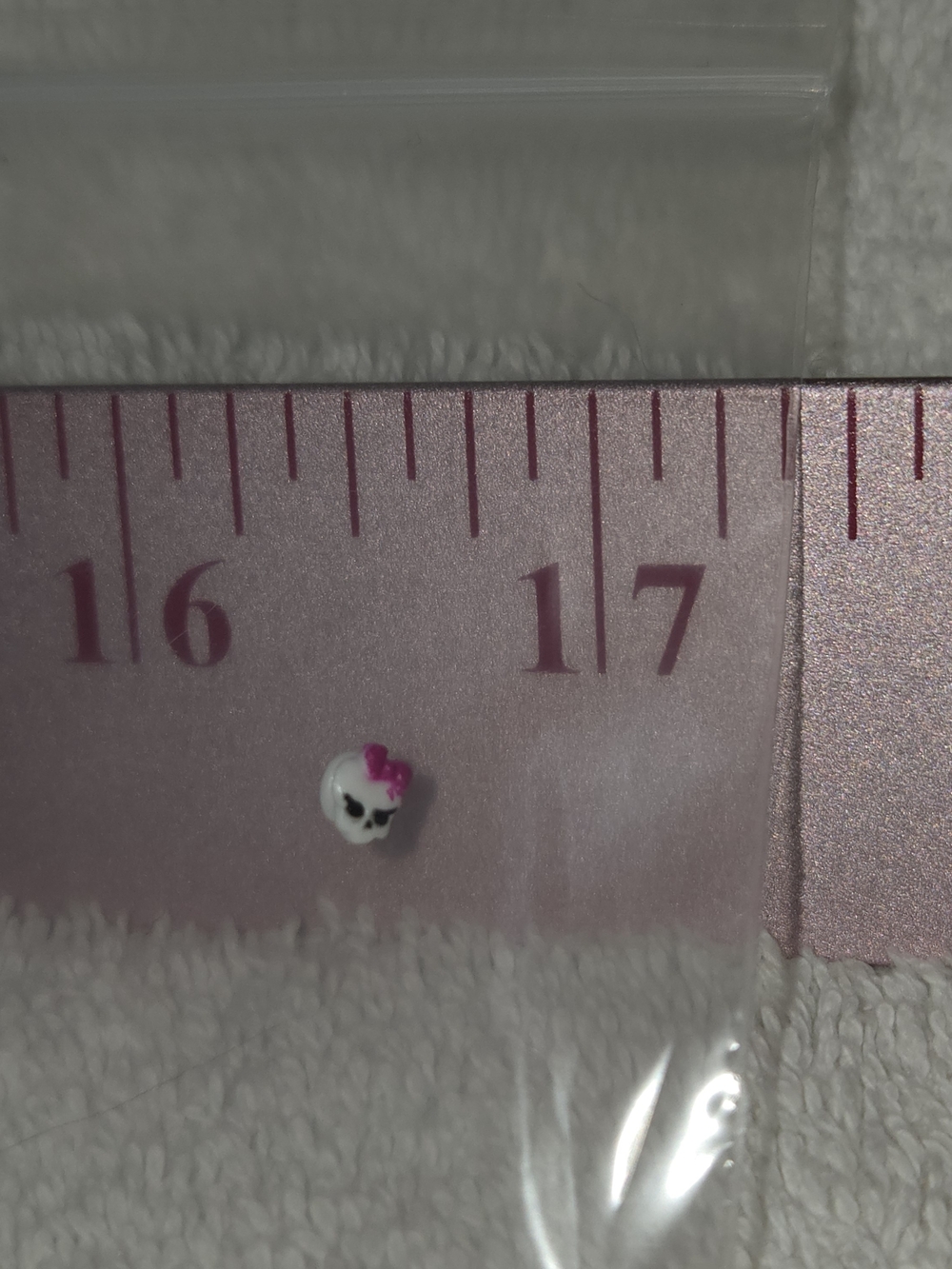 Mattel Monster High Frankie White Skull Ring with Pink Bow